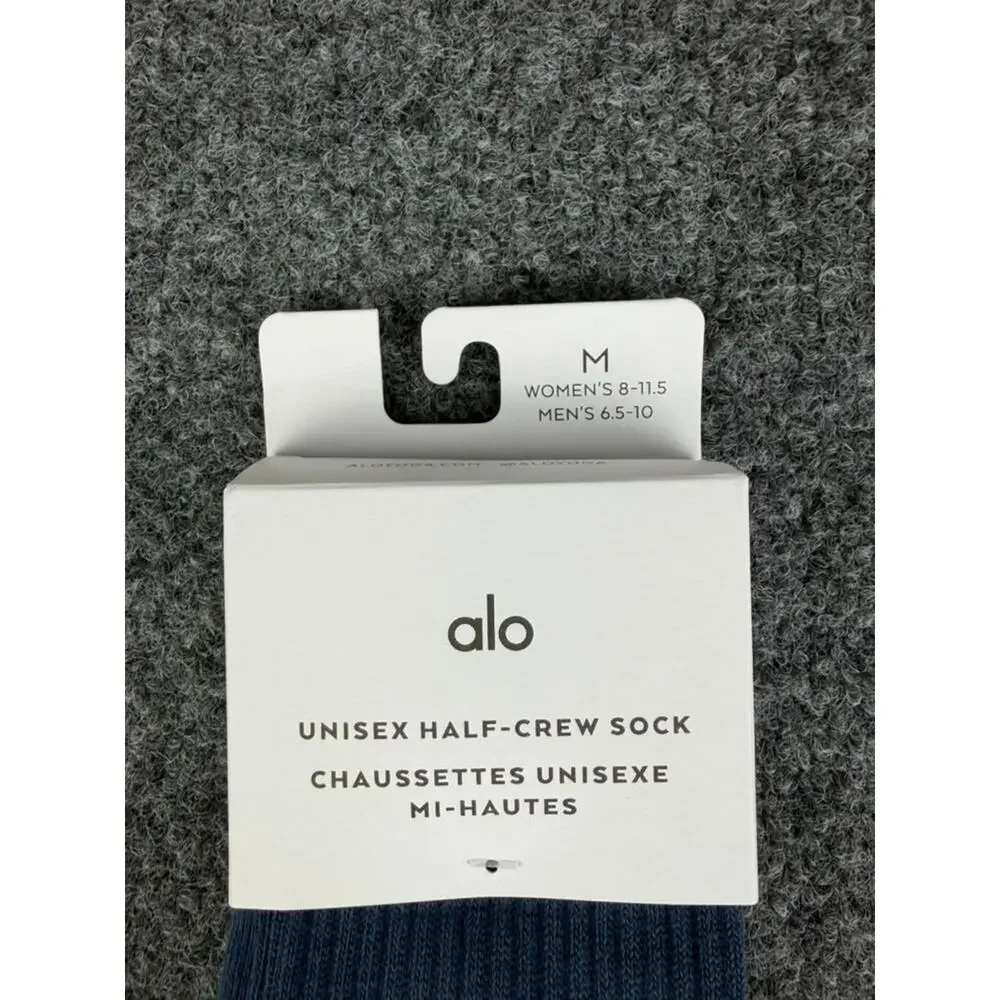 ALO Yoga 87% favorite navy